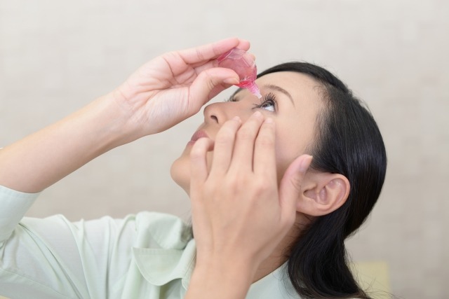 白内障の治療に用いられる目薬の種類
